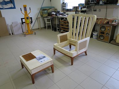 Výroba kostry křesla (ušáku) s podnožkou